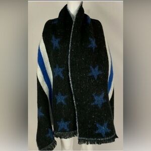Favido Blue Star Reversible Wrap / Scarf NEW